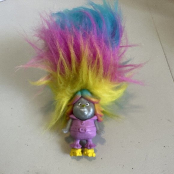 Troll Fur Snap Bracelet Hasbro 2018 Multi Colors 12” - Picture 9 of 15